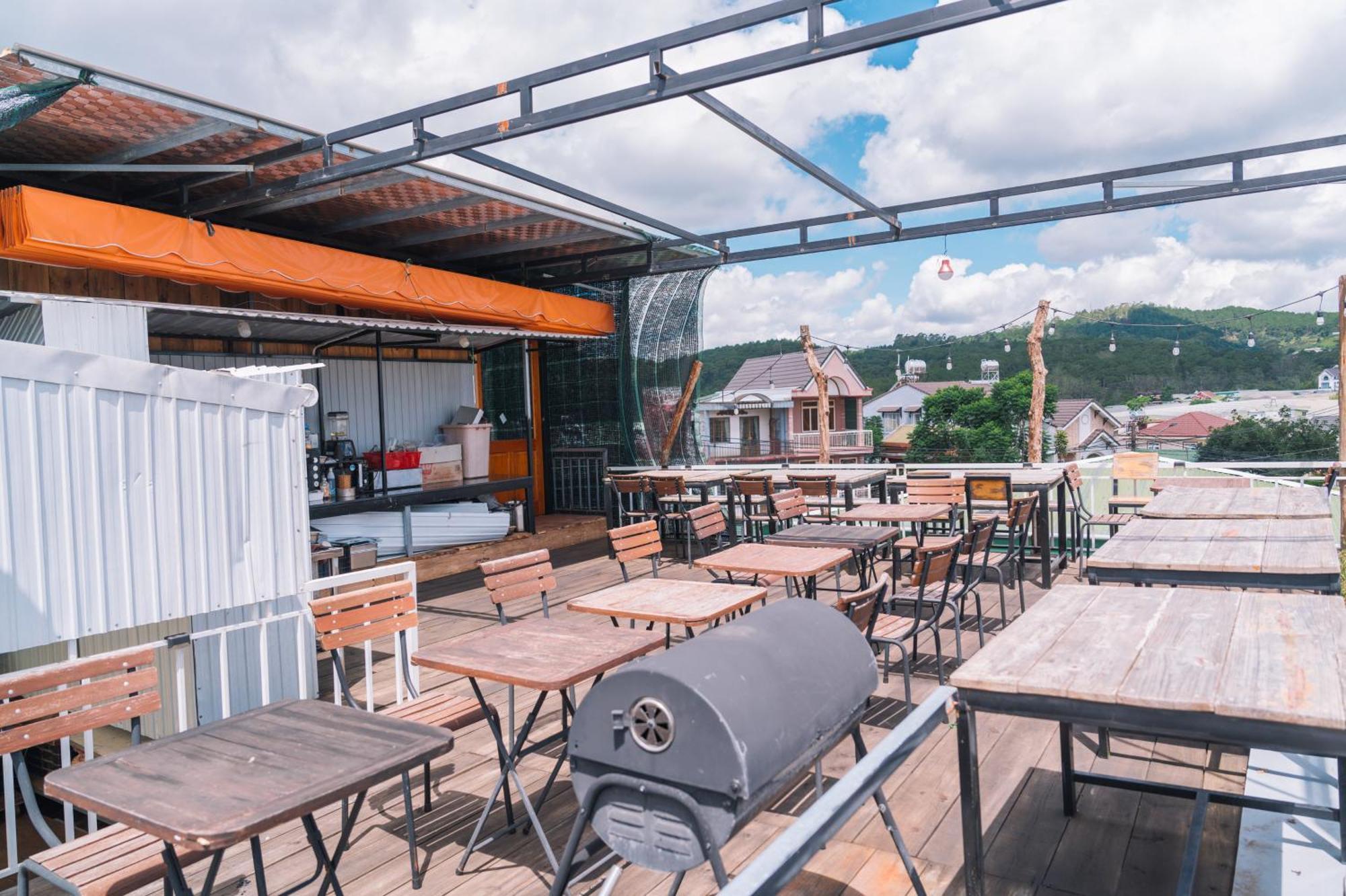Готель St House Dalat Екстер'єр фото