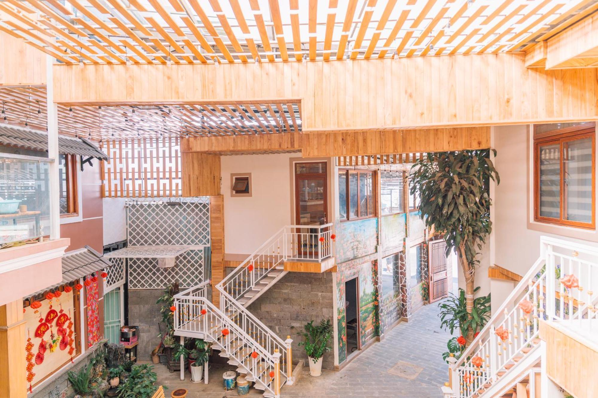 Готель St House Dalat Екстер'єр фото